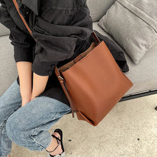 Load image into Gallery viewer, Brooklyn Bucket Bag
