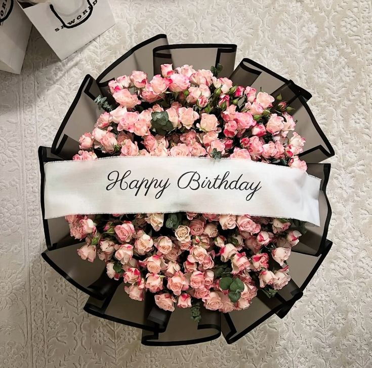 Rose Cloud Bouquet