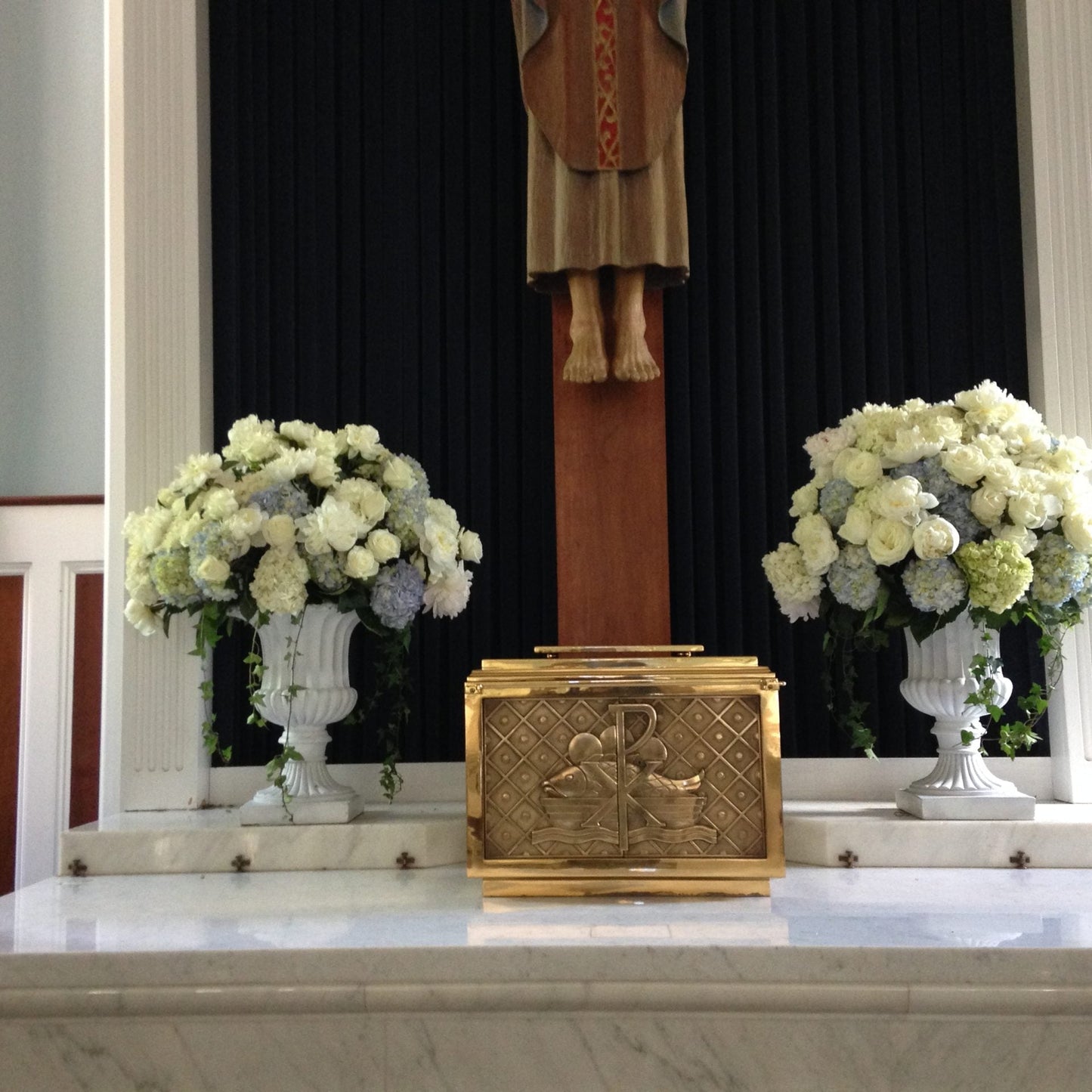 Ceremony Florals